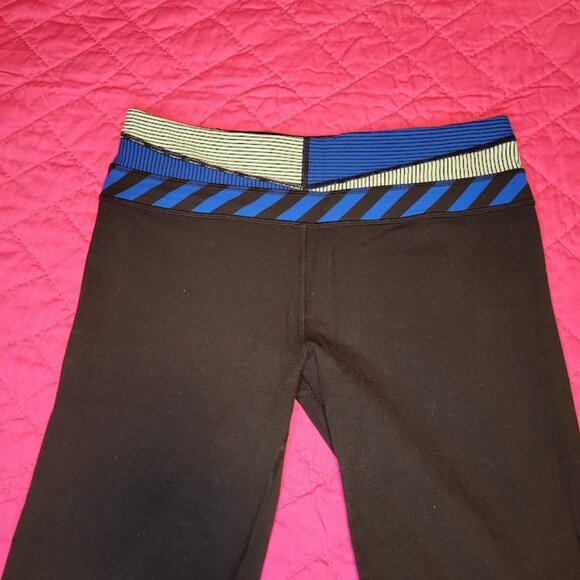 Lululemon Groove Bootcut Pants – Size 8, Black with Blue Stripe Waistband - Picture 3 of 5